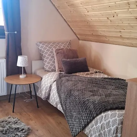 Ferienhaus Blizej Lasu - Rodzinny W Gorach Stary Gieraltow