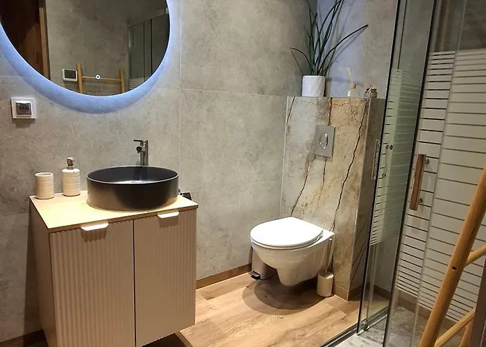 Holiday home Blizej Lasu - Rodzinny W Gorach *